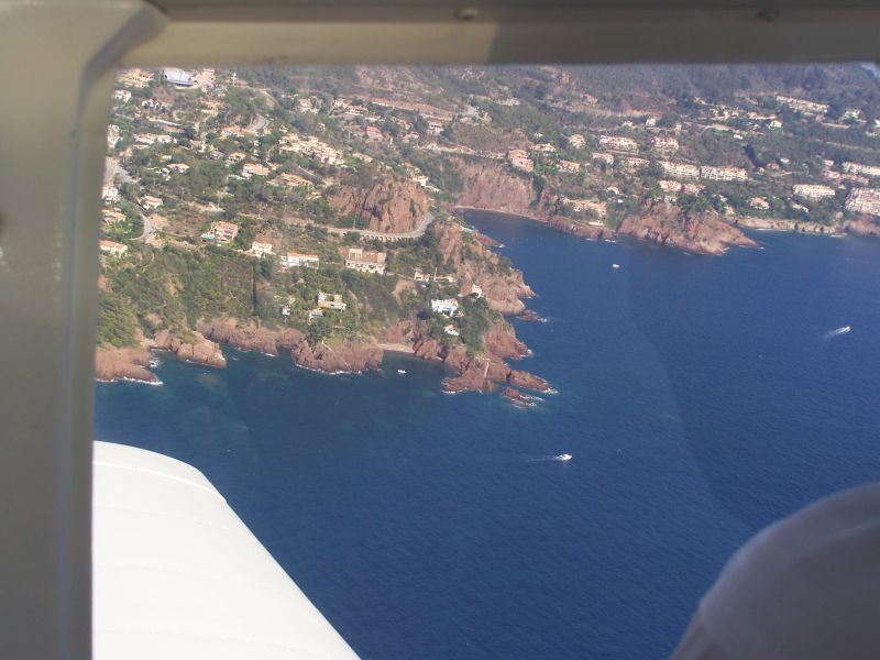 gal/Vacances/La_Cote_d_Azur_Vue_du_Ciel/Grasse2007 133.jpg